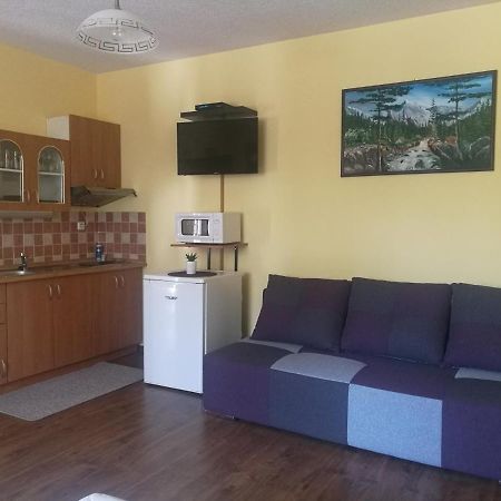 Apartman 66 V Tichej Lokalite Liptovsky Mikulas Bagian luar foto